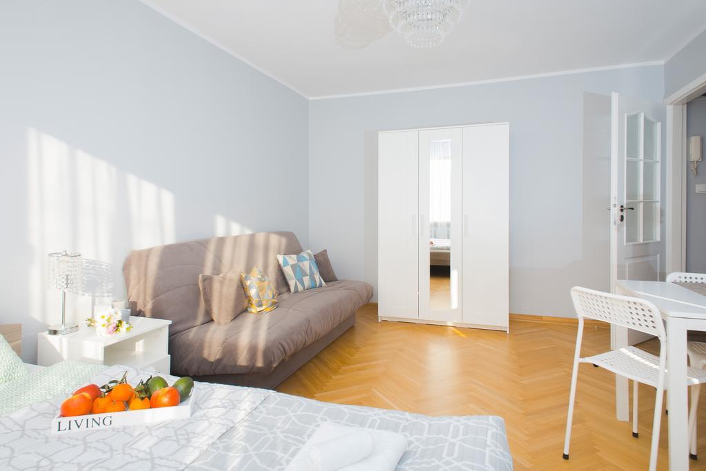 Shortstaypoland Bonifraterska วอร์ซอ ภายนอก รูปภาพ